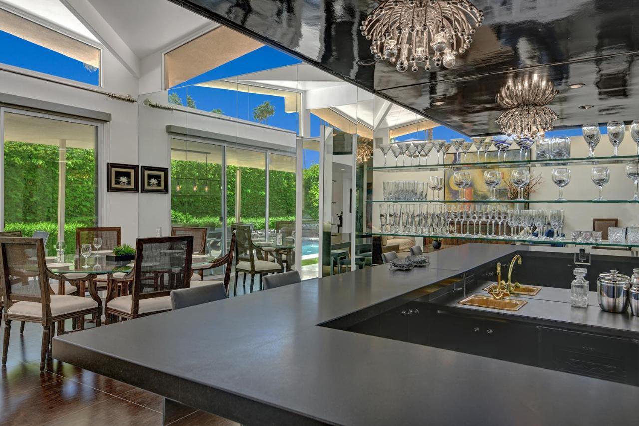 Canyon Palms Estate- Ultra-Luxe, Pool, Spa, Firepit, Outdoor Kitchen & More 棕榈泉 外观 照片