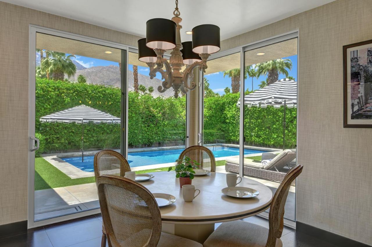 Canyon Palms Estate- Ultra-Luxe, Pool, Spa, Firepit, Outdoor Kitchen & More 棕榈泉 外观 照片