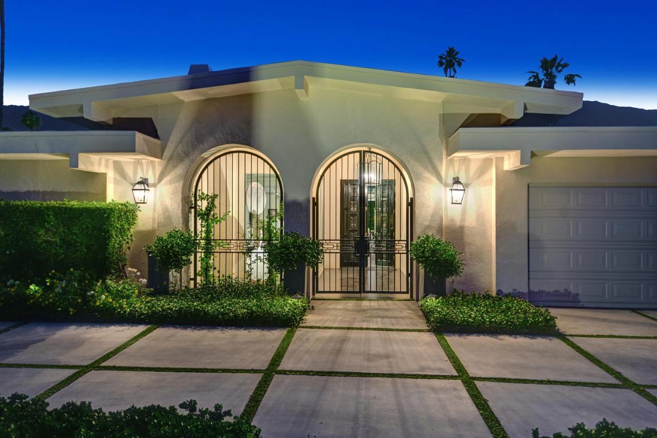 Canyon Palms Estate- Ultra-Luxe, Pool, Spa, Firepit, Outdoor Kitchen & More 棕榈泉 外观 照片